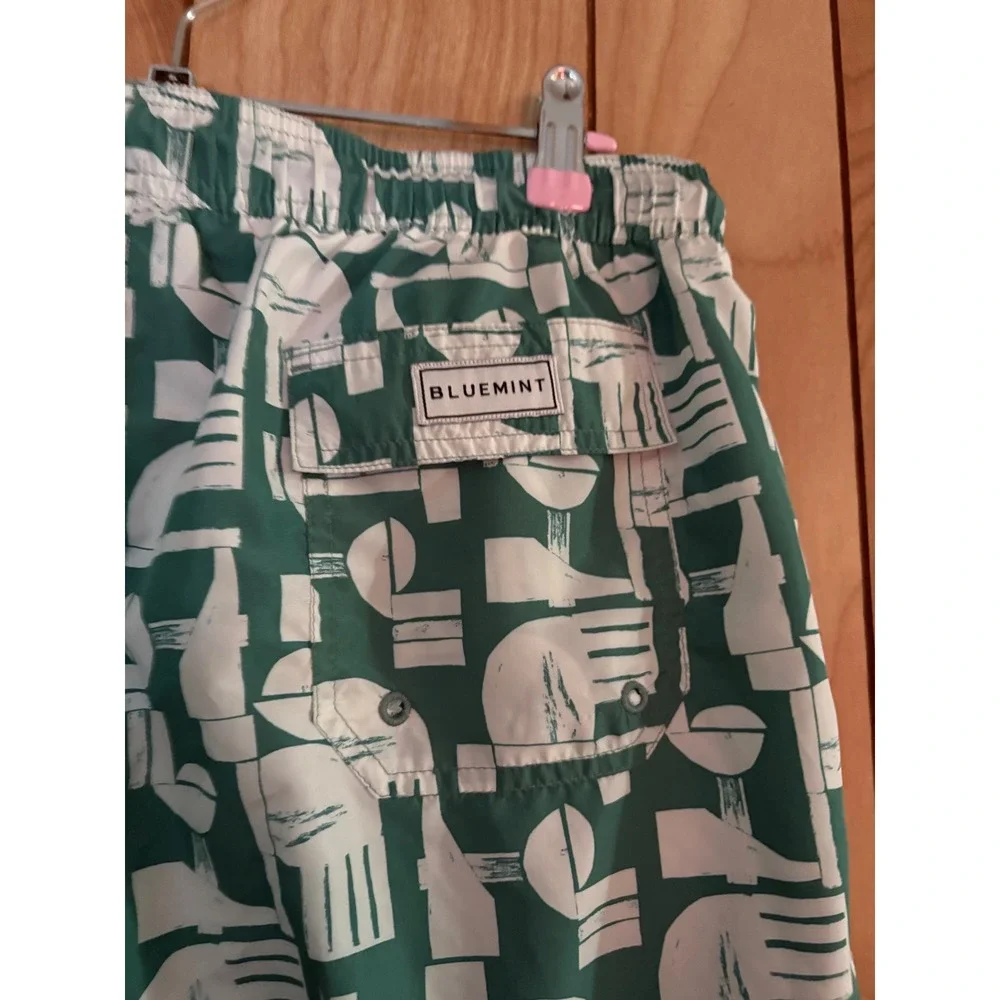 Bluemint Logan Mens Swim Shorts Green White Geometric Abstract Print Size‎ L